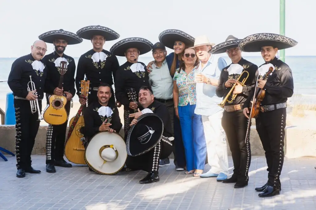 mariachis en Castellon